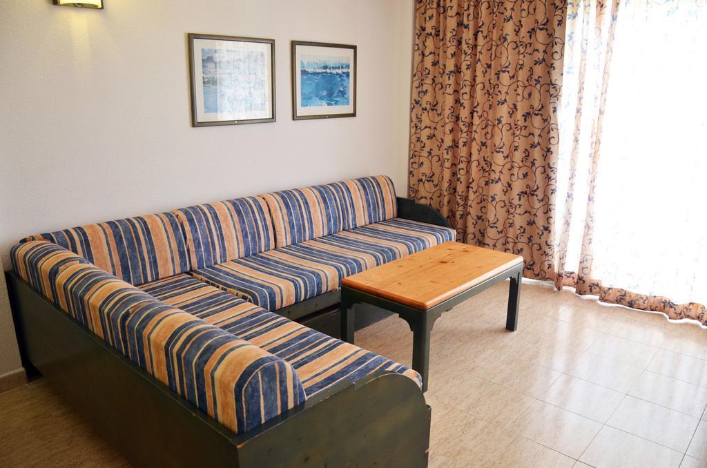 Apartamentos Blue Star (Adults Only) San Antonio  Buitenkant foto