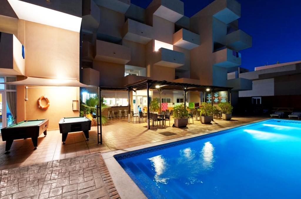 Apartamentos Blue Star (Adults Only) San Antonio  Buitenkant foto