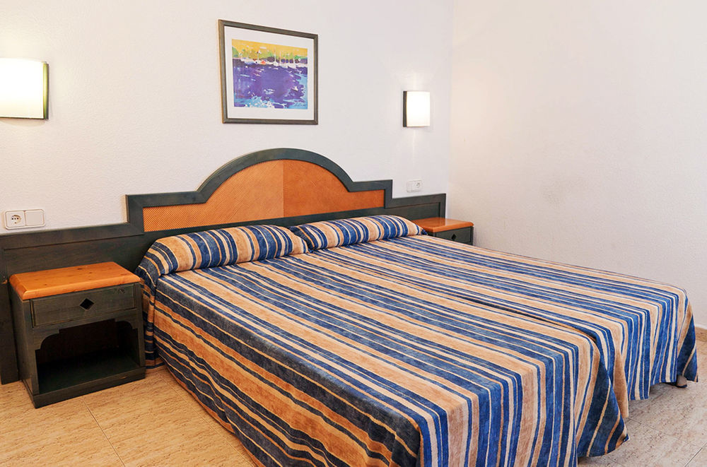 Apartamentos Blue Star (Adults Only) San Antonio  Buitenkant foto